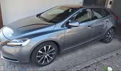 VOLVO V40 2.0 benzine 140 kW